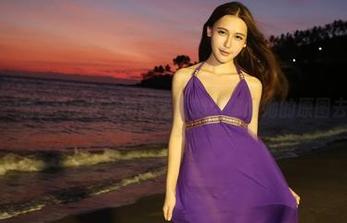 美媛馆 – 栗子Riz女友的闪光时刻：你问她的原图去哪了？