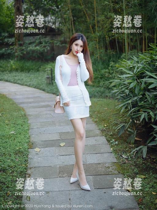 花漾show-熊小诺 花漾show - 熊小诺私房里的镂空美图,轻盈得像要飘起来。