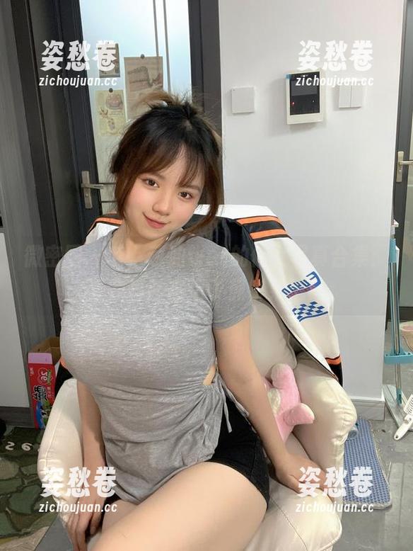 葱油饼er 微密圈 - 哇,葱油饼er的修女写真合集:让我暂时忘记了煎饼果子!