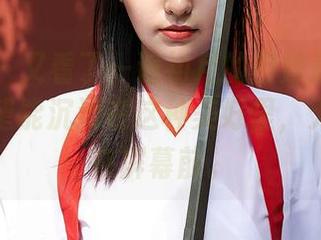 蜜桃社 – 又看了一遍初月的厨娘最新套图，真希望能沉浸在这种美好里，无奈只是在屏幕前。