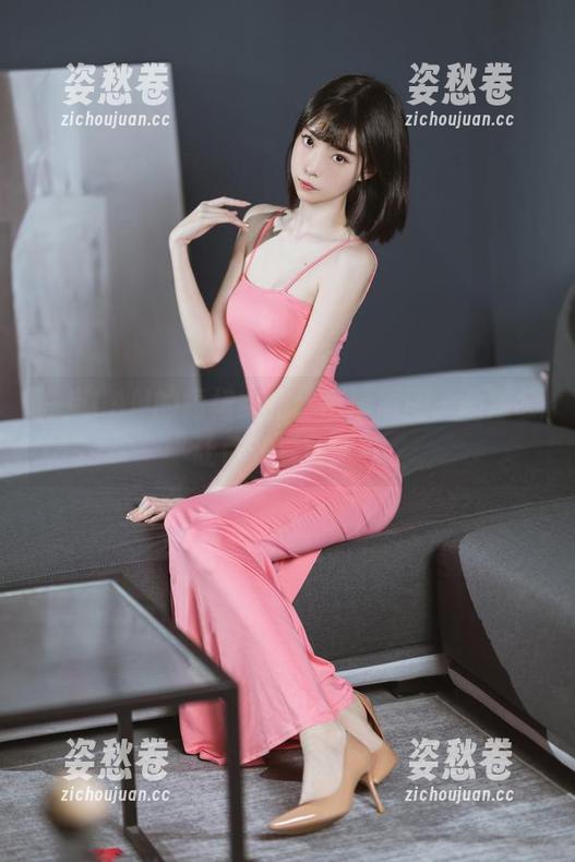 许岚LAN的短裙女仆：高清原图，一定会让你多看两眼！