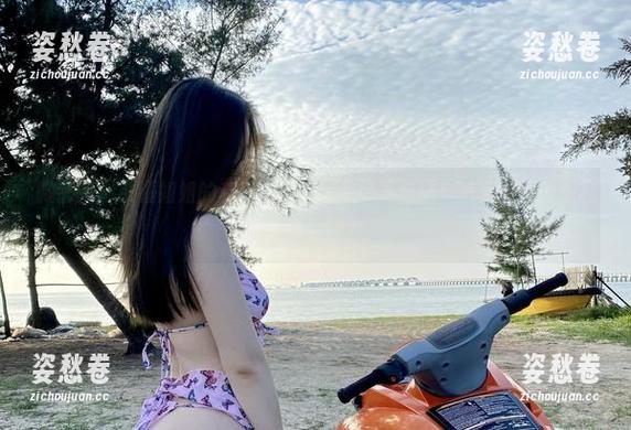 微密圈 - 铁锤姐姐的私拍合集——吊带黑丝袜，怎么会让人想起烤肉串呢？