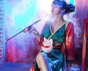 踏入阿包也是兔娘的蕾丝天地，最新原图更新，一片神奇的颜色