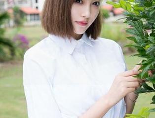 魅妍社 – Jenny佳妮以秘书身份登场，照片中全是肆无忌惮的野心。