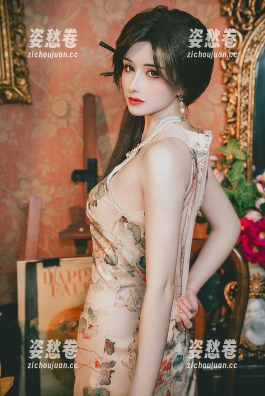 鹿八岁baby 有内味儿的鹿八岁baby:在线超清校服写真,别被她的直男审美骗了!