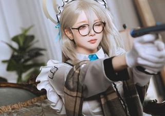 嫉妒黑龙贯通的职业装style？下载作品集，向优秀抛个媚眼吧